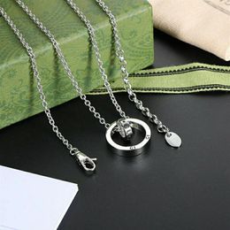 Pendant Necklace Luxury Designer Jewelry Necklace Gift Classic Heart Womens Mens Fashion G Silver Luxurys Designer Jewelry 2023278d