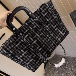 Beach Bag Women Designer Shopping bag Handbag Stripes Tweed with Handle Two-tone Knitting Silver Metal Hardware Chain Large Capacity Tote Shoulder bags 37cm