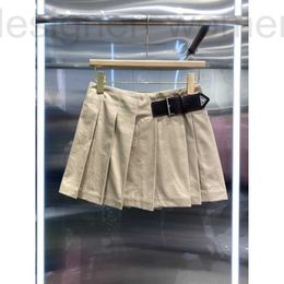 Skirts designer P New Style Age Reducing Triangle Elevation Waist Slimming Pleated Skirt Half skirt 0OI4