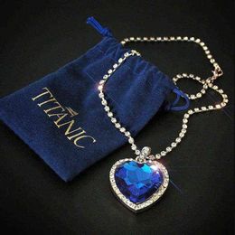 Titanic Heart of Ocean blue heart love forever pendant Necklace velvet bag Y1218281G