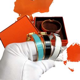 Дизайнерский браслет Классический браслет с буквами Мужские и женские браслеты для пар Золото 18 карат Розовое золото Серебро Трехцветный браслет шириной 12 мм