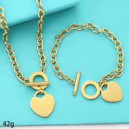 925 Silver Necklace designer for men and women Europe America Fashion Heart Pendant Jewellery necklace bracelet wedding party Valentine Day gift Jewellery suits