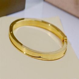 Europe America Fashion Style Men Lady Women Titanium steel 18K Plated Gold Engraved B Initials Bangle Bracelet 3 Color292m