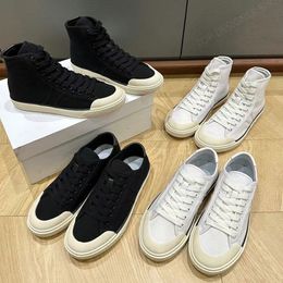 Spliced lace up canvas shoe Flat heel Casual Tennis shoes sneakers Luxury designer shoes Factory footwear Black white