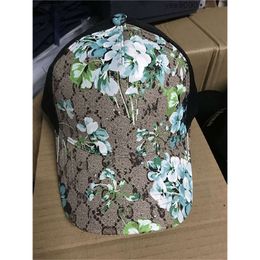 Hats Scarves Sets Design Mens Baseball Caps Woman Brand Tiger Head Bee Snake Embroidered Bone Men Women Casquette Sun Hat Gorras Sports Mesh Trucker Cap''gg''BURW