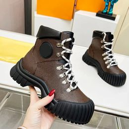 Fashion Ruby Flat Ankle Boots Designer Women Platform Ranger Boots leather Lace-Up Cuff Boots Size 35-41