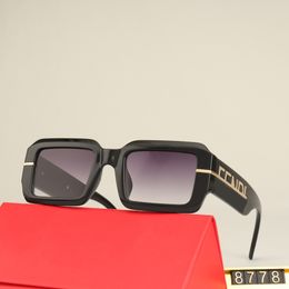 Luxury eyewear Designer sunglasses for men and women Radiation protection UV400 glasses travel autumn and winter can block sand sunglasses