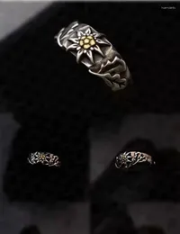 Cluster Rings Hip Hop German Mountain Army Edelweiss Symbol Ring Opening Men's And Women's Literary Temperament Retro Handwear Wholesale