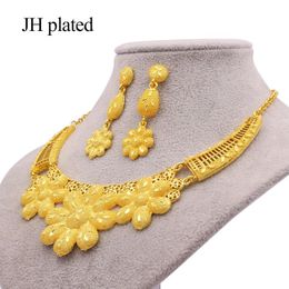 Jewelry sets for women Dubai gold color necklace African Indian wedding bridal wife gifts Necklace earrings Party jewellery set 202047