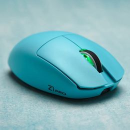 Mice Zaopin Z1 PRO PAW3395 Mouse 2 4G Ultralight Wireless Gaming Optical Sensor for Laptop PC Gamer 231216