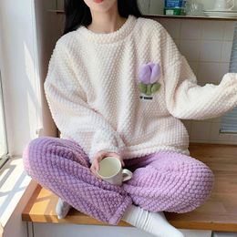 Women's Sleepwear Winter Thick Flannel Pineapple Plaid Comfortable Round Neck Pullover Long Sleeve Pyjamas Cute Casual Set Homewear