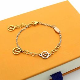 Europe America Fashion Style Lady Women Titanium steel 3 Color Chain Bracelet With Hollow Out V Initials Charm Twinkle233d