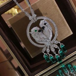 Hezekiah luxury parrot necklace High quality luxury ladies necklace Dance party Ladies and ladies Temperament Inlaid with AAA zirc249x
