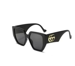 Óculos de sol de designer para mulheres óculos clássicos óculos de sol de praia ao ar livre para mangucic6040