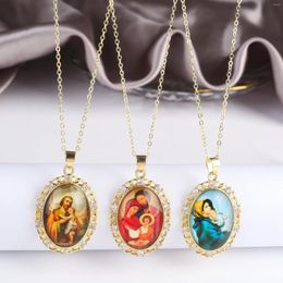 Pendant Necklaces INS Virgin Mary With Child Theme Character Religious Necklace Classic For Anniversary Wedding Jewelry Gift