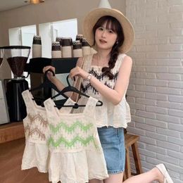 Women's Tanks Summer French Style Westernization Unique And Square Neck Suspender Vest Hollowed Out Hook Flower Embroider