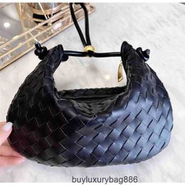 Bags Authentic Golden s Bag Small Fashion Bags Designer Bags Botte s Ball Woven Hand One Turn Shoulder Fashion Ox Dumplings Cloud Female Out WN-1BJE
