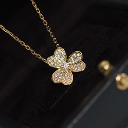 V gold material no fade no change Colour flower with diamond women punk necklace wedding Jewellery gift PS34402967