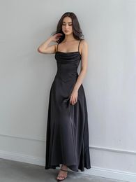 Повседневные платья Insta Ранняя осенняя женская одежда 2023 Black Slip Dress Elegant Backless High Paneveless33