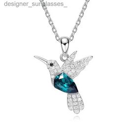 Pendant Necklaces Fashion Blue Green Crystal Hummingbird Necklaces for Women Cute Animal Bird Choker Clavicle Chain Banquet Wedding Jewellery GiftL231218