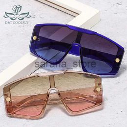 Sunglasses D T 2021 New Fashion Shield Sunglasses Men Women Goggle Gradients Lens Frame Vintage Brand Designer Luxury Metal Decorate UV400 J231218