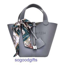 handbag Women's Designer bags Genuine Leather Picotin lock Handbags Tote Bag 2023 New Simple Fashion Portable Women's Bag Silk Scarf Lizhi Pat AOLT