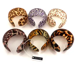 Mix Colour Opened Leopard Pattern Acrylic Bangles For Women 38mm Width 24pcs/lot Free Shipping