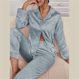 Womenka Women Women Satin Satin Pajamas Silk Lopard Printing Lap Button z spodniami Pajama Zestaw nocny Pajama Pijama Mu