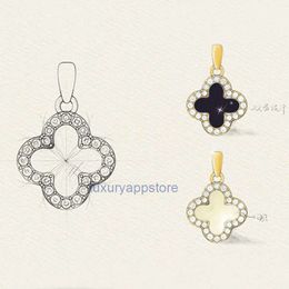 Luxury Designer vans clover necklace designer four leaf chain S925 Silver Screen Red Same Style Multi Wear Black and White Double Sided Diamond Clover for Girlfriend