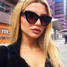 Sunglasses Vintage Cat Eye Sunglasses Woman Retro Brand Cateye Shades Sun Glasses Gradient Mirror Plastic Frame Designer Oculos De SolL231218