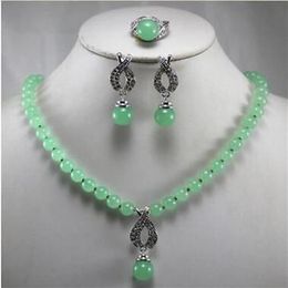 Beautiful Jewelry 8MM Green Jade Pendant Necklace Earring Ring Set236W