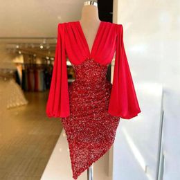 Party Dresses Delicate V-Neck Mini Cocktail Dress Long Sleeves Pleat Sequins Sheath Women Banquet Custom Made Short Irregular Gowns