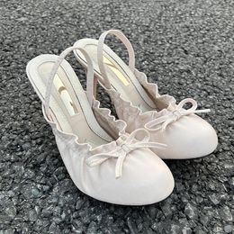 Sandals Sweet Cute Ballet High Heels Bowknot Pleated Round Head Thick Heel High-End Women's Shoes Ins Style Handmade Retro Pumps