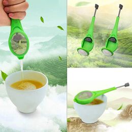 100pcs Tea Infusers 18cm Drinking Tools Drinkware Creative Built in Plunger Silicone TeaInfuser Non toxic Plastic Coffee Tea Strainers ZZ