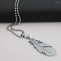 Pendant Necklaces Fallen Angel Feather Necklace Animal Like Leaf Chicken Hair Stainless Steel Peacock Charm