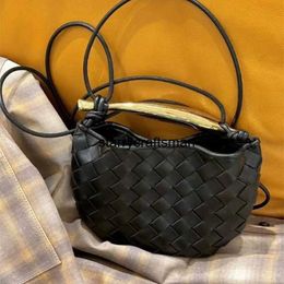 Crossbody Bags Designer Leather Handbags Botte Venetas High Set Full Leather Inside and Outside All Handmade Sheepskin Woven Bag Sardine Bag Sardine Bag Portab HBJ8