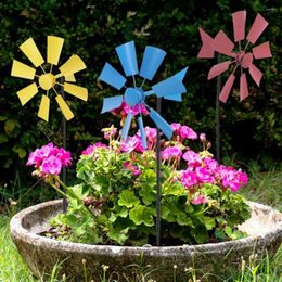 Garden Decorations Iron Pinwheels Decorative Stake Handmade Landscaping Outdoor Lawn Windmill Patio Wind Spinner