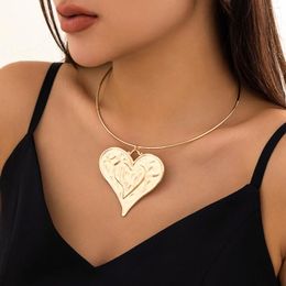 Pendant Necklaces Vintage Fashion Irregular Love Heart Necklace For Women Cool Exaggerated Aesthetics Collar Chain Punk Trendy Jewellery