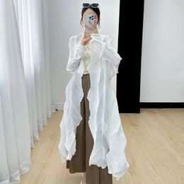 Women's Trench Coats 2023 Spring Miyake Handmade Pleated Coat For Women Long Length Solid Colour Fold Windbreaker Female Fashion Clothing