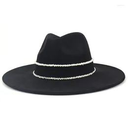 Berets Luxury Hat For Women Men's Cap Cowgirl Jazz Elegant Hats 2023 Fedora Wedding Ceremony Designer Gentleman