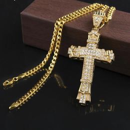 New Retro Silver Cross Charm Pendant Full Ice Out CZ Simulated Diamonds Catholic Crucifix Pendant Necklace With Long Cuban Chain G239Q