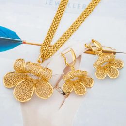 Necklace Earrings Set Gold Plated Jewellery For Women Bohemia Flower Design And Pendant Engagement Weddings Party Gifts