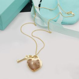 Necklace Designer Jewelry Luxury Designer S925 Sterling Silver Love Key Pendant Women's Necklace