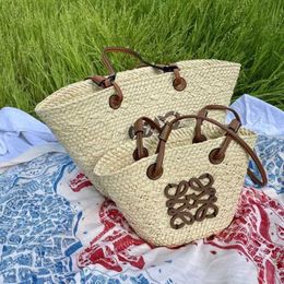 2024 New Designer women's crossbody shoulder Woven bag French forest Luojia vegetable basket Tote double handle style