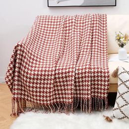 Blankets JBTP Classic Black And White Houndstooth Sofa Throw Blanket With Tassels Decorative Couch Bed Runner Cover