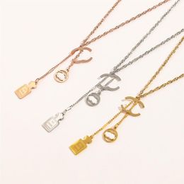 3 Colour Stamp Necklaces Luxury Fashion Choker Necklace Designer Gold Plated Stainless Steel Letter Pendant Necklaces For Women We2765