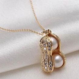 Pendant Necklaces Design Women Jewelry Simulated Pearl Peanut Short Style Necklace Trendy Plant Accessories Neck Chain1251g