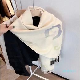Fashion luxury brand Letter scarf Autumn winter outdoor warm scarf gradient Colour The wool material scarf