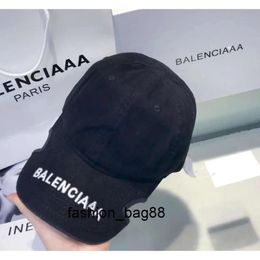 Caps designer Summer sports ball cap couple black letter embroidery holiday travel casquette