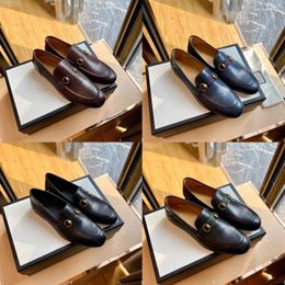 33Model Big Size 6-12 Oxfords Leather Men Shoes Whole Cut Fashion Casual Pointed Toe Formal Business Male Wedding Designer Dress Shoes Party Flat